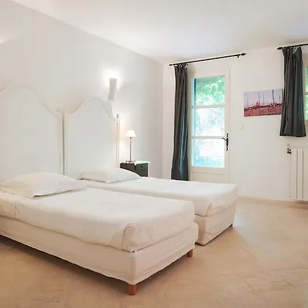 Lovelydays • 6br With Pool 度假居