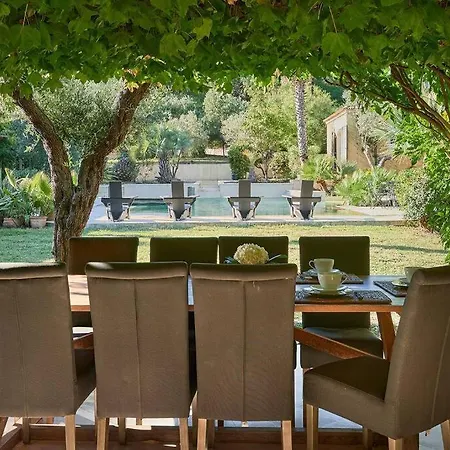 Lovelydays • 6br With Pool * 圣特罗佩