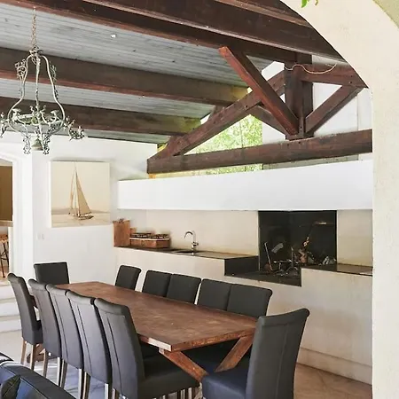 Holiday home Lovelydays • 6br With Pool *
